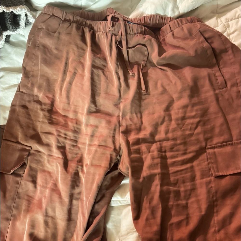 Old Navy Pink Wide-Leg Pants - Picture 6 of 7